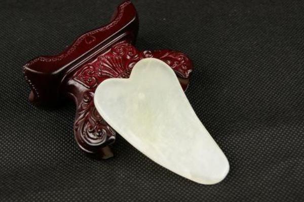 小孩可以刮痧嗎 老人可以刮痧嗎