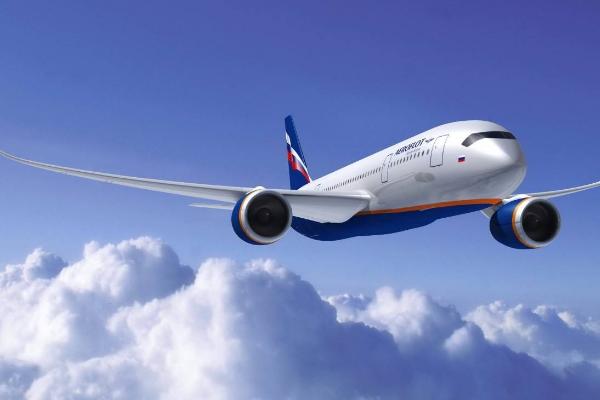 夢見趕不上飛機(jī)是什么意思 女人夢到?jīng)]趕上飛機(jī)很著急有什么預(yù)兆