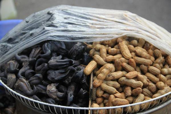 菱角市場價格多少錢一斤 菱角和什么一起吃最好