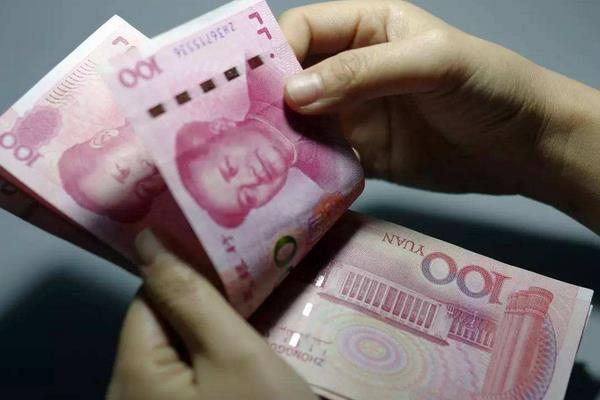 夢見拿別人的錢是什么意思 女人夢見偷拿別人的錢有什么預兆