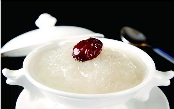 燕窩的功效與作用 燕窩的營養價值