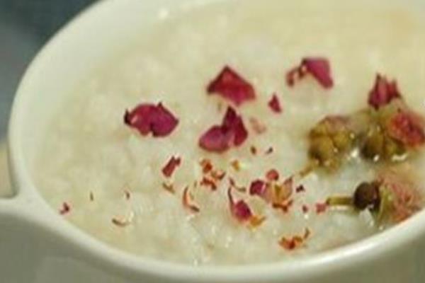 夏枯草的功效與作用及禁忌 夏枯草藥用價值