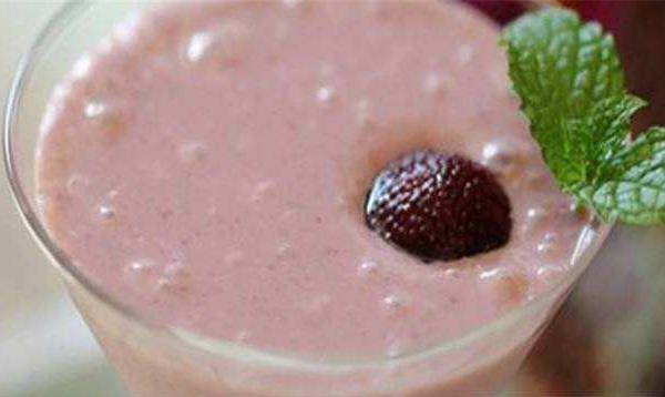 楊梅不洗能吃嗎 楊梅為什么要用鹽水泡 楊梅里的蟲子能吃嗎