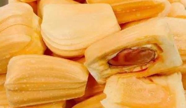 吃菠蘿蜜可以豐胸嗎 吃菠蘿蜜會胖嗎