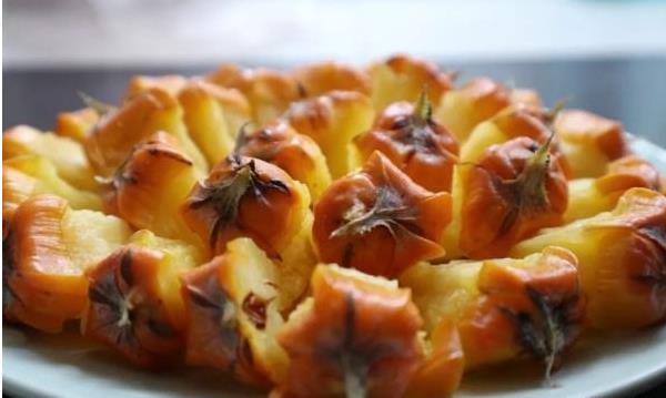 手撕菠蘿怎么撕 手撕菠蘿需要用鹽水泡嘛