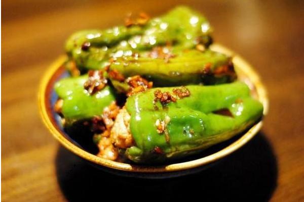 虎皮尖椒怎么做好吃又簡單 虎皮尖椒家常做法大全