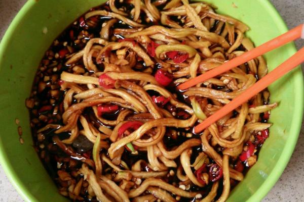 醬木瓜絲的做法竅門 木瓜絲醬菜怎么做更脆