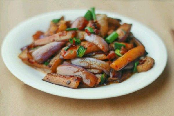 醬茄子怎么做好吃又簡單 醬茄子家常做發大全