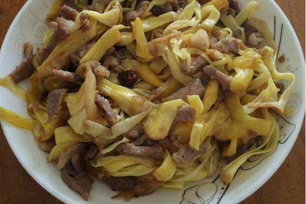 菠蘿蜜絲炒肉怎么做好吃又簡單 菠蘿蜜絲炒肉家常做法大全