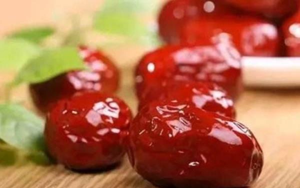 紅棗吃多了會怎么樣 紅棗怎么吃最好