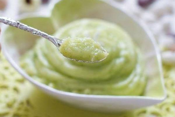 哺乳期可以吃西蘭花嗎 西蘭花泥適合多大嬰兒吃