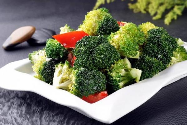 西蘭花隔夜能吃嗎 西蘭花梗能吃嗎