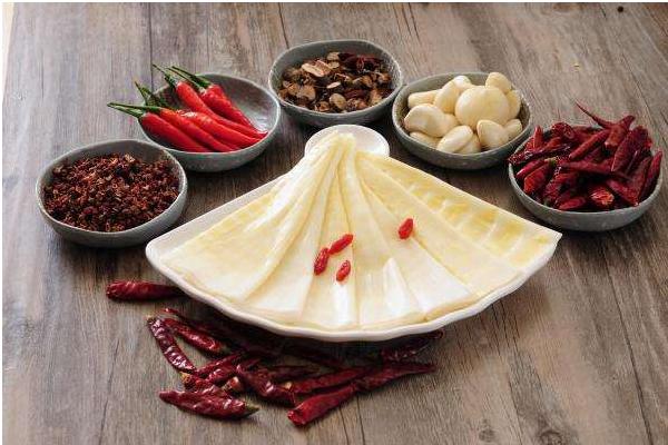 清炒竹筍怎么做好吃又簡(jiǎn)單 清炒竹筍需要過(guò)水嗎