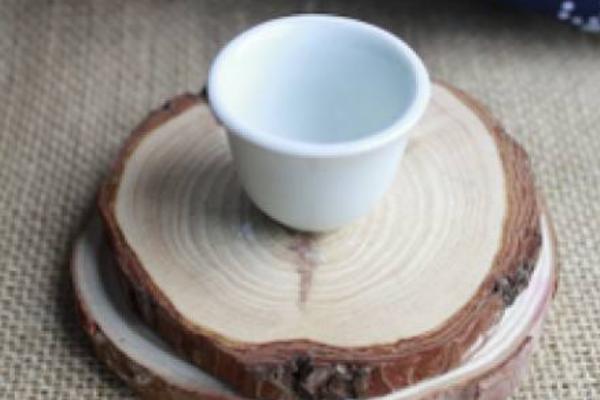 秋葵味道苦嗎 秋葵可以泡酒嗎