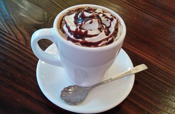 摩卡咖啡、拿鐵咖啡、卡布奇諾的區別是什么 哪些人不適合喝拿鐵咖啡