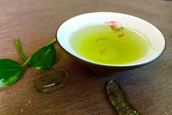 艾草茶的功效與作用及禁忌 艾葉茶怎么做