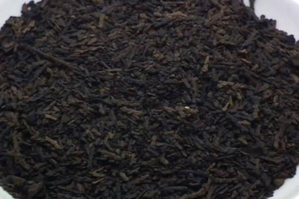 側(cè)柏炭的功效與作用及禁忌 側(cè)柏炭別名叫什么