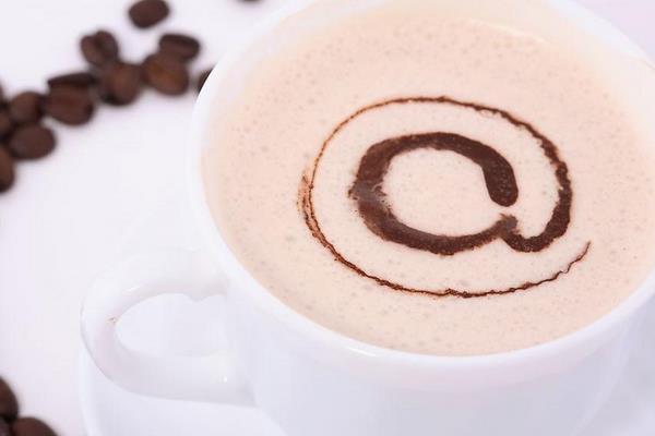 怎樣學(xué)習(xí)做咖啡 咖啡怎么泡 沖咖啡先放水還是咖啡