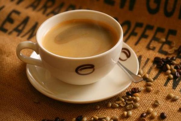 怎樣學(xué)習(xí)做咖啡 咖啡怎么泡 沖咖啡先放水還是咖啡