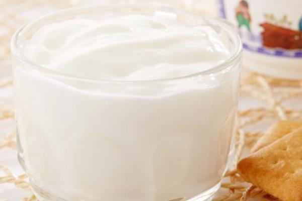 牛奶為什么會凝固 牛奶煮沸了還有營養嗎