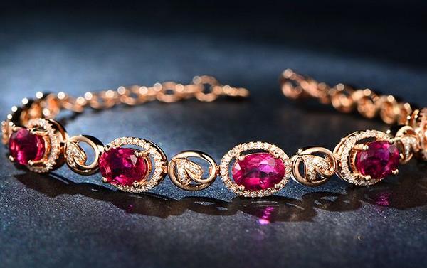 女生佩戴碧璽的禁忌 碧璽什么顏色最旺夫