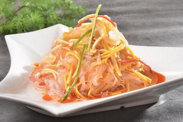 海蜇絲是什么 人造海蜇絲是什么做的