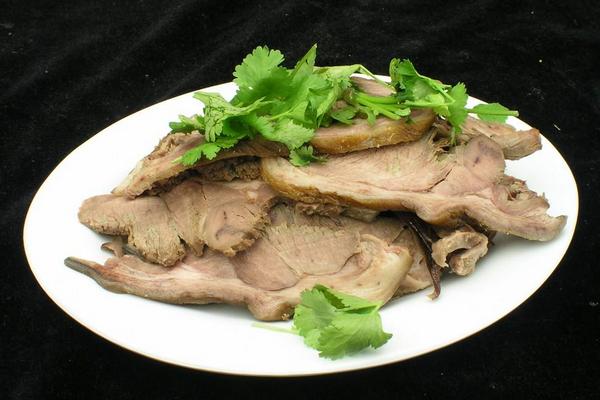 狗肉功效與作用及禁忌 狗肉營養價值