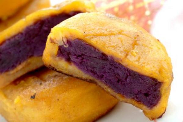 南瓜紫薯餅制作竅門(mén) 南瓜紫薯餅用烤箱的做法