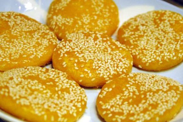 南瓜紫薯餅制作竅門(mén) 南瓜紫薯餅用烤箱的做法