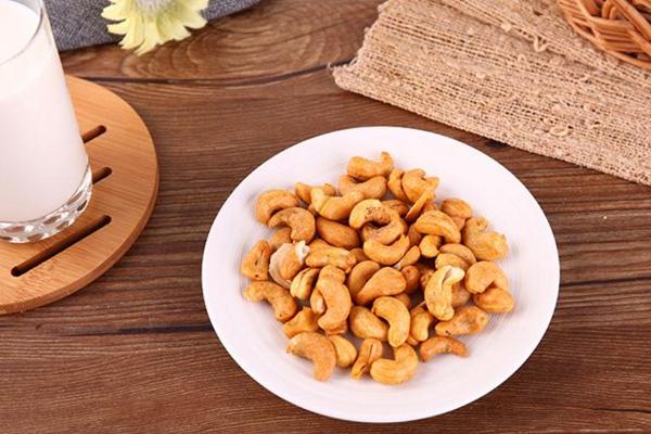 生腰果能吃嗎 腰果是什么植物的果實