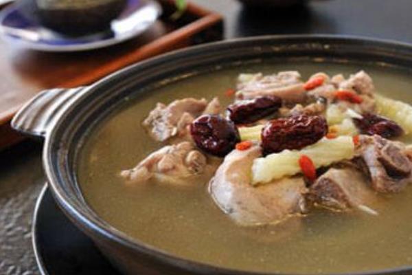 狗肉湯怎么做好吃又簡(jiǎn)單 狗肉湯的做法大全