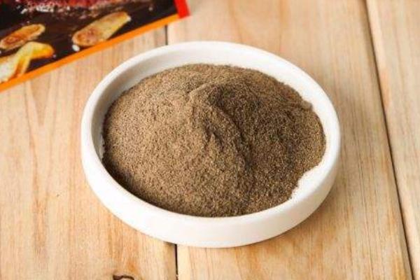 胡椒粉的功效與作用及禁忌 做什么菜適合放胡椒粉