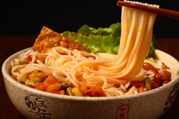 螺螄粉怎么才能不臭 螺螄粉不放酸筍還臭嗎