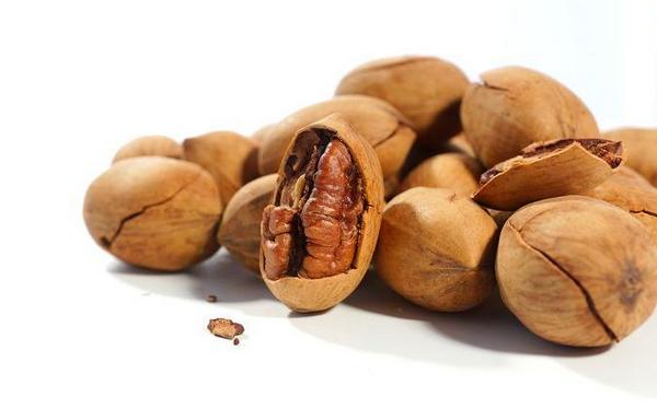 碧根果回潮了怎么變脆 碧根果不脆了怎么辦