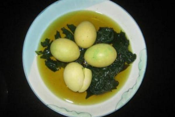 艾草煮蛋的功效和作用 艾草煮雞蛋什么時(shí)候吃