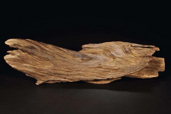 沉香木有什么味道 沉香木是什么顏色