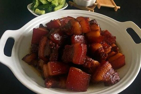 紅燒肉要燉多久 紅燒肉的熱量是多少 吃紅燒肉發胖嗎