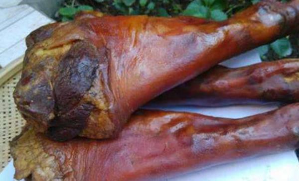 火腿、香腸、培根、火腿腸之間的區(qū)別是什么 火腿怎么做好吃