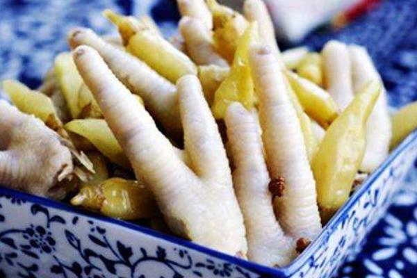 孕婦能吃泡椒鳳爪嗎 吃泡椒鳳爪會發胖嗎