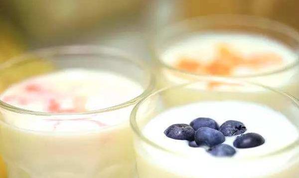 酸奶好還是純牛奶好 寶寶喝酸奶好嗎