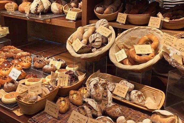 面包加盟需要什么條件 哪里可以學習做面包