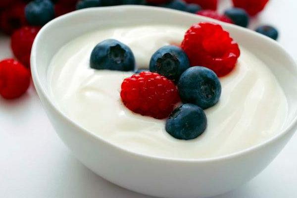 吃藥可以喝酸奶么 長(zhǎng)期喝酸奶會(huì)怎么樣