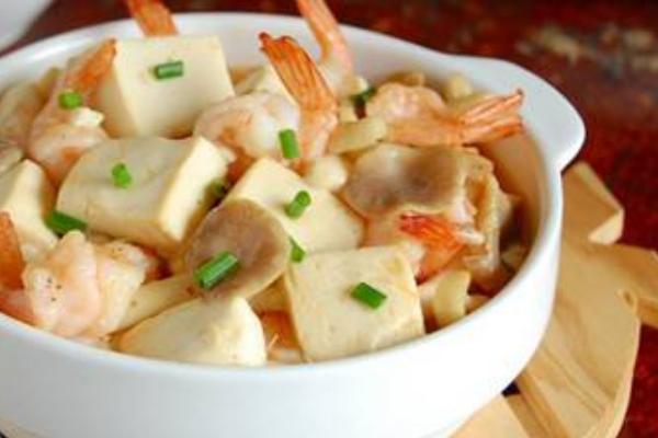 豆腐蝦仁怎么做好吃又簡單 豆腐蝦仁的家常做法大全