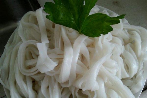 濕米粉怎么保存(能放冰箱凍嗎) 濕米粉過夜怎么放置