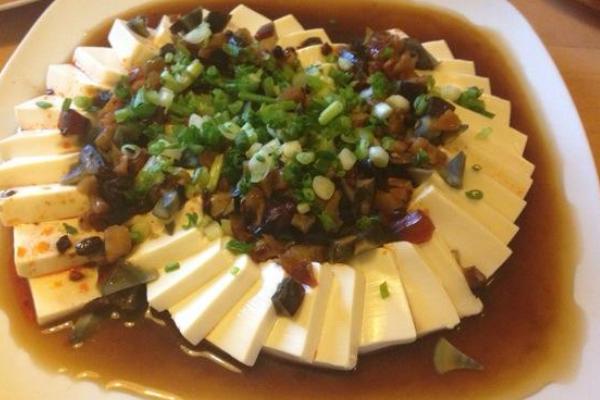 涼拌豆腐怎么做好吃又簡單 涼拌豆腐的家常做法大全