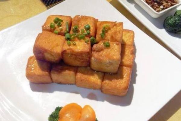 魚豆腐是什么做成的 魚豆腐吃多了有什么危害