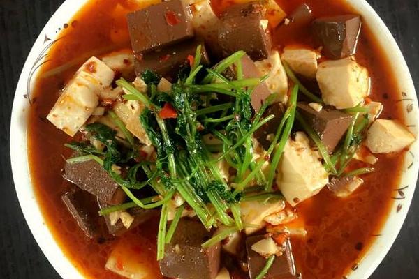 鴨血豆腐怎么做好吃又簡單 鴨血豆腐家常做法大全