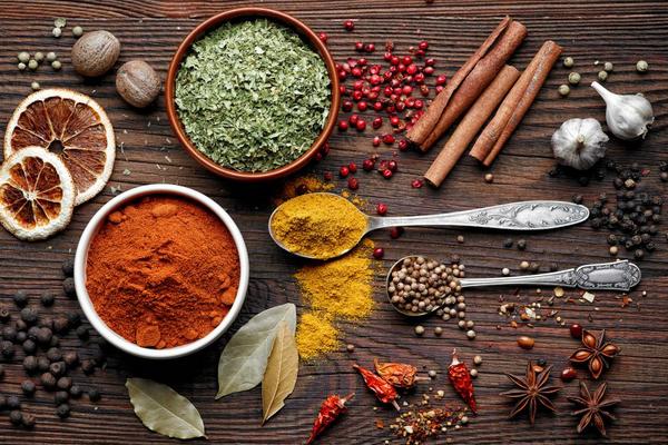 鐵板豆腐怎么做好吃又簡單 鐵板豆腐的做法及調料