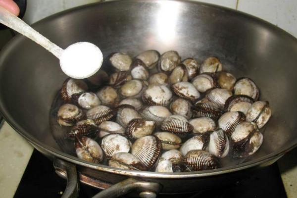 毛蚶什么季節(jié)有 毛蚶煮多長時(shí)間可以吃