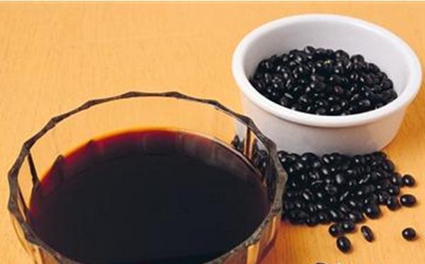 黑豆泡醋的功效與作用 黑豆泡醋的正確做法